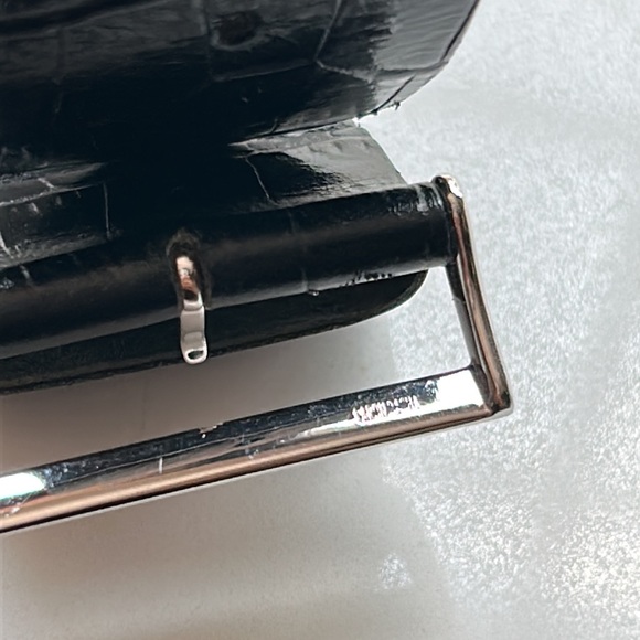 EXTREMELY RARE AARON BASHA 14k gold and diamond bracelet. - Picture 6 of 9